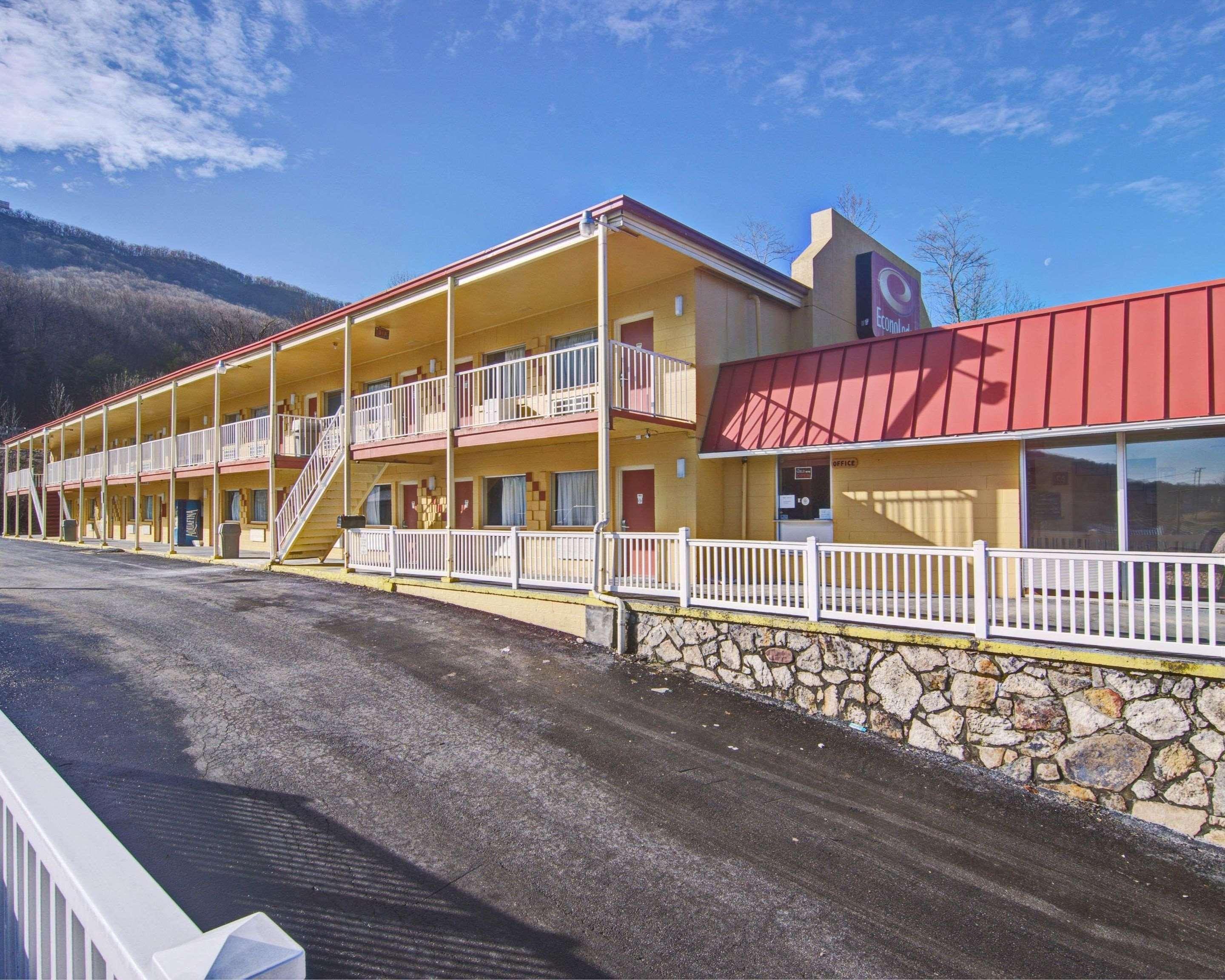 Econo Lodge Near Bluefield College Extérieur photo