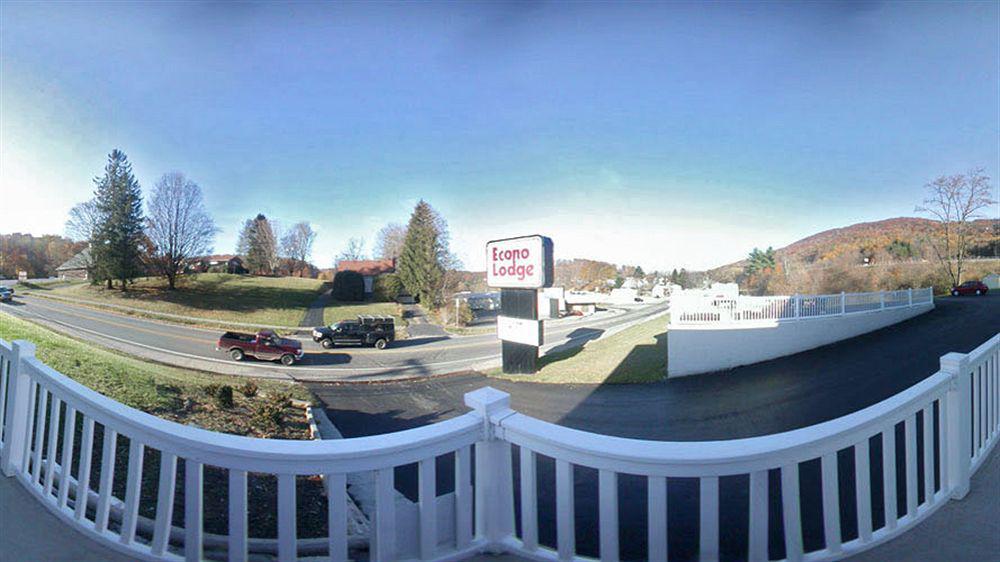 Econo Lodge Near Bluefield College Extérieur photo